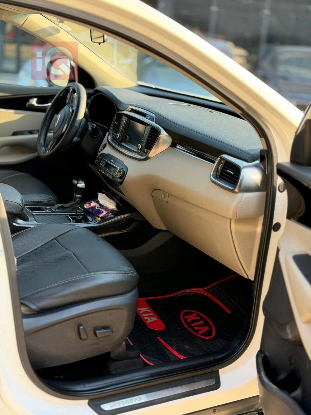 كيا سورينتو